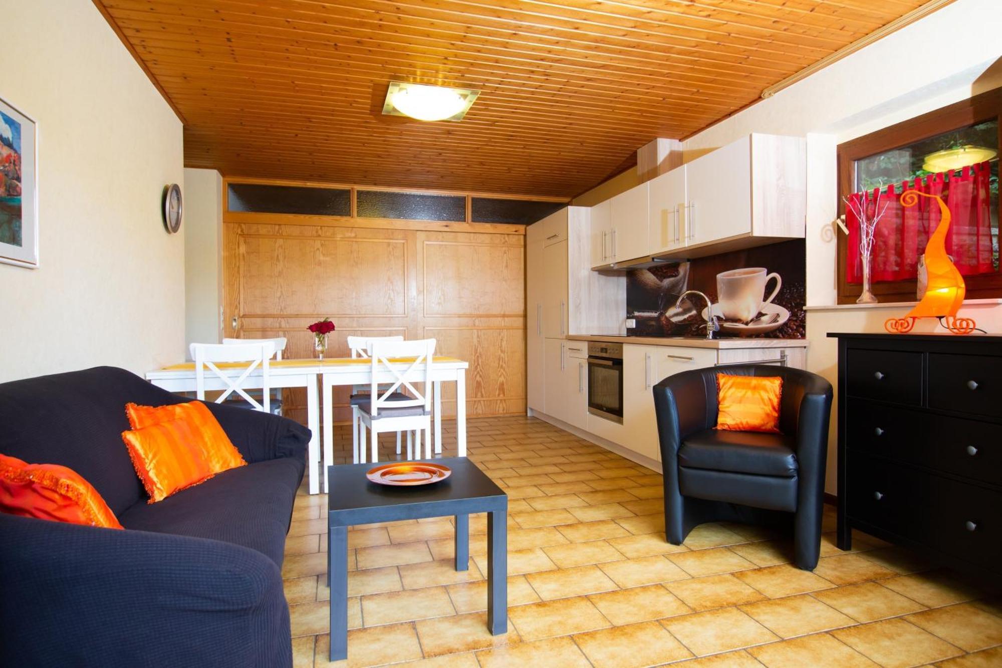 Ferienwohnung "Kirchblick" Im Ferienhaus Blumenhain Bad Wünnenberg Exterior foto